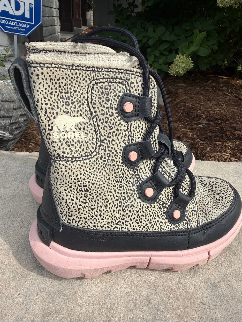 Sorel trendy kids